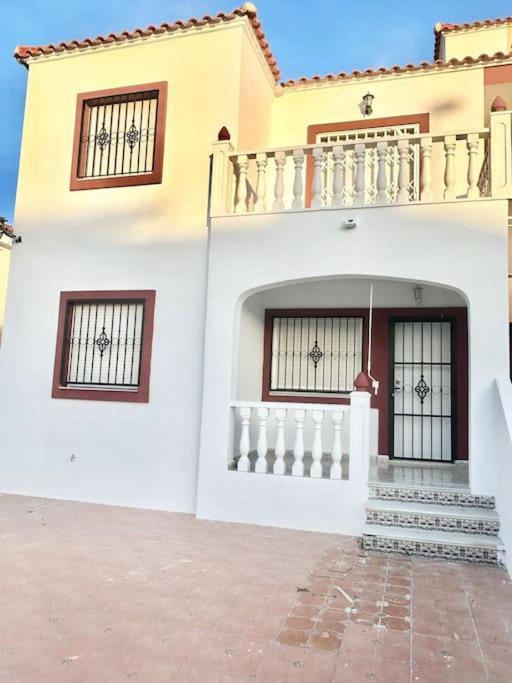 Beach Lomas Cabo Roig Aparment Dehesa de Campoamor  المظهر الخارجي الصورة